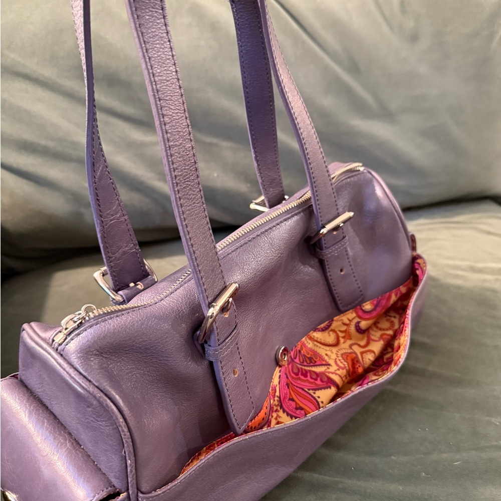 Lavender Leather Handbag by MAXX New York - Picture 7 of 8